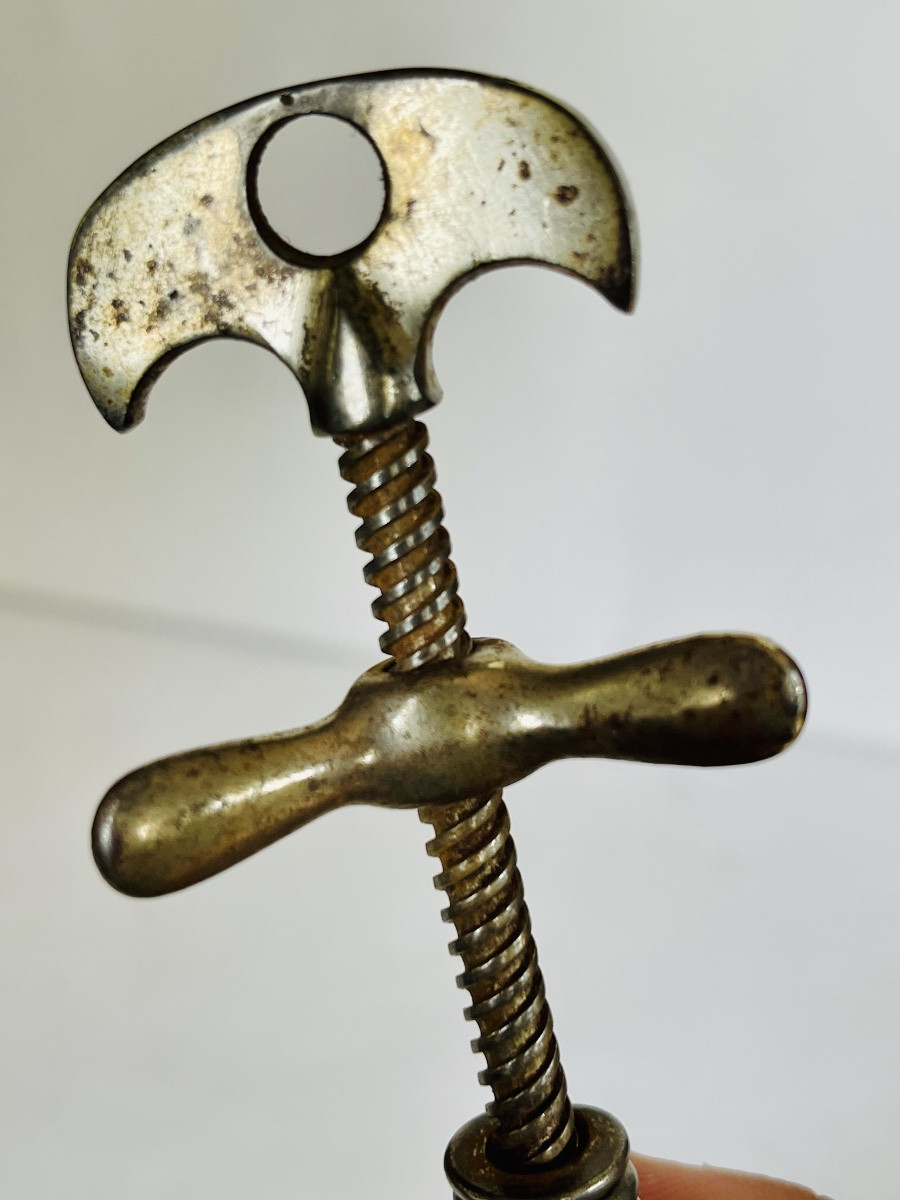 Corkscrew -photo-1